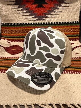 Camouflage Trucker Snapback Hat - Neutral Camo